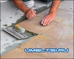 Как положить плитку на деревянный пол