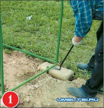 Теплицы из поликарбоната и каркаса из профтрубы своими руками Теплицы из поликарбоната и каркаса из профтрубы своими руками