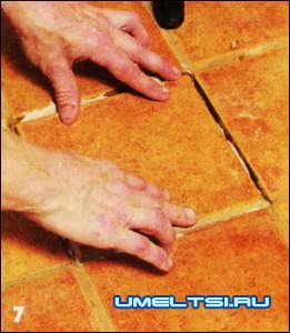 Замена треснувшей плитки Замена треснувшей плитки