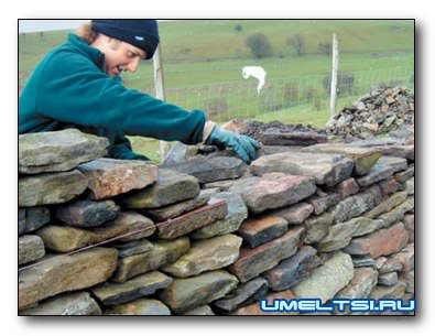 Дом из камня