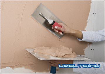 Декорирование стен с помощью трафаретов Декорирование стен с помощью трафаретов