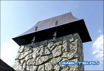 беседка на берегу водоема беседка на берегу водоема