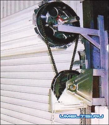 спользуют роллеты в коробах