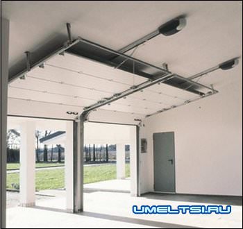 Секционные ворота позволяют сооружать широкие проемы