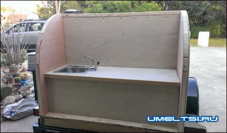 Делаем кухонный отсек