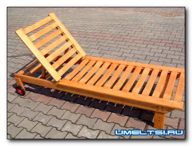 деревяный шезлонг деревяный шезлонг