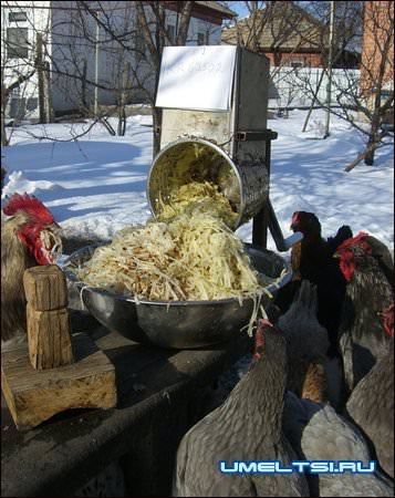 Самодельная ручная корморезка своими руками