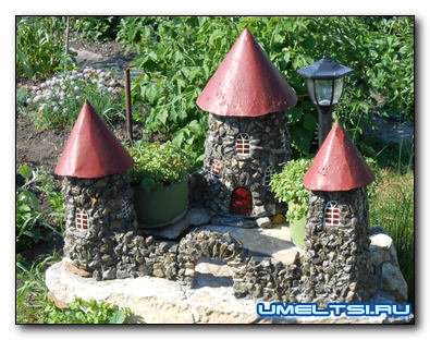 садовый декор-замок