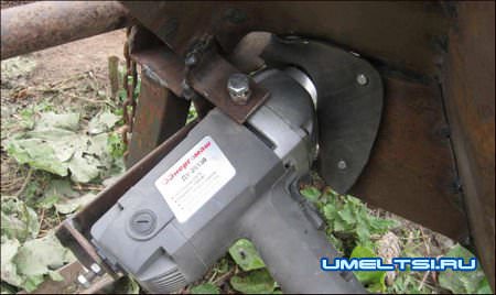 Бетономешалка своими руками с приводом от дрель-миксера