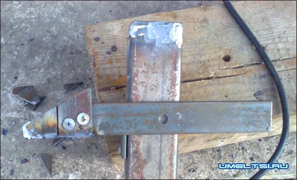 Стопор для распашных ворот