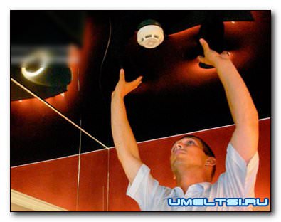 Ремонт натяжных потолков