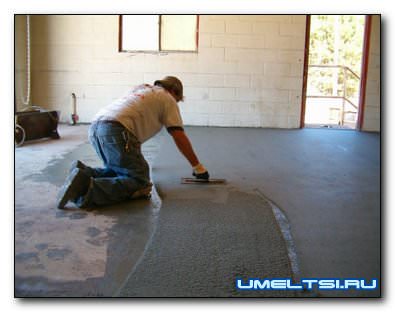 Черновая бетонная стяжка пола Черновая бетонная стяжка пола