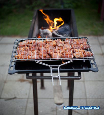 полочка к мангалу