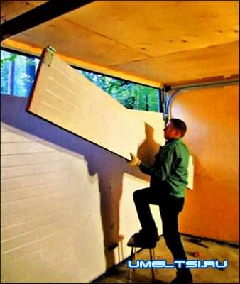 Автомобиль на даче