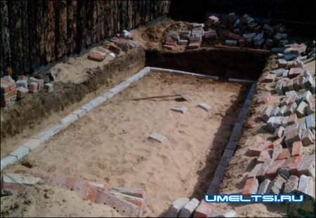 Как построить теплицу своими руками