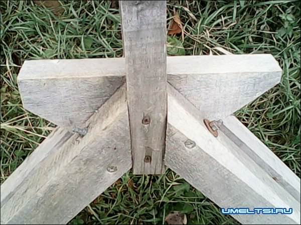 садовая деревянная лестница