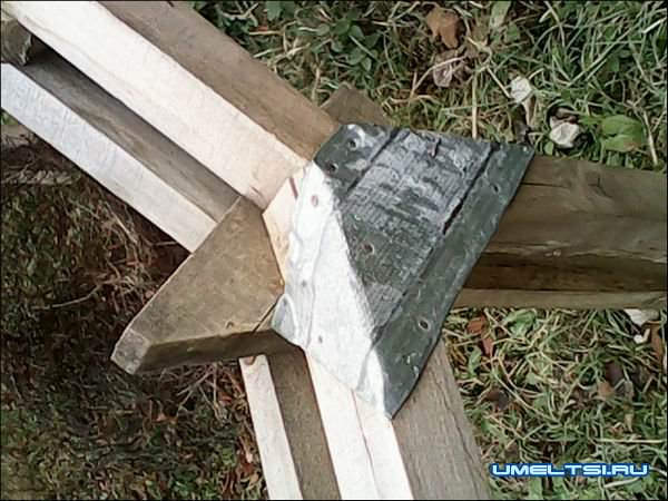 садовая деревянная лестница