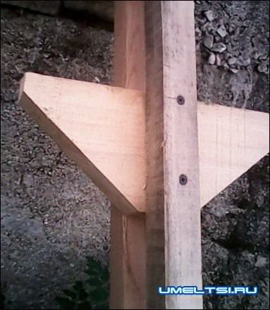 садовая деревянная лестница