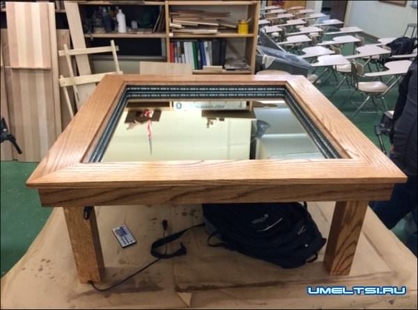 Журнальный столик с LED Журнальный столик с LED