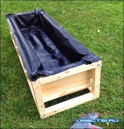 Водопад по стеклу Водопад по стеклу