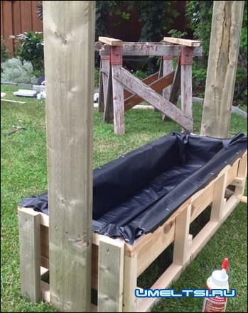 Водопад по стеклу Водопад по стеклу