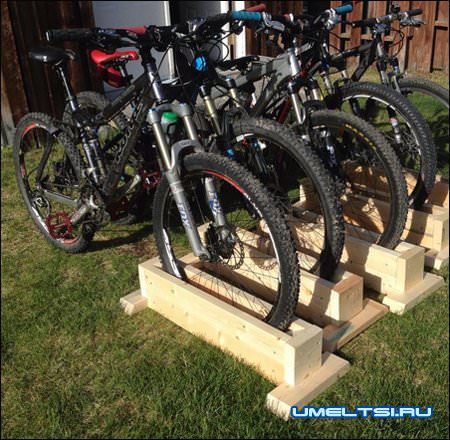 Держатели для велосипедов