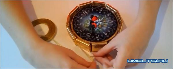 Новогодние часы своими руками-мастер класс