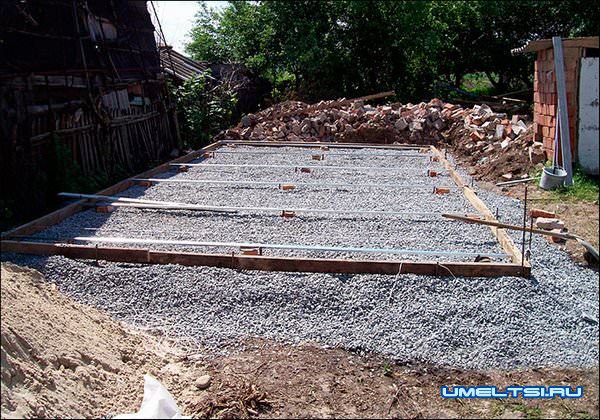 Подготовка пола гаража Подготовка пола гаража