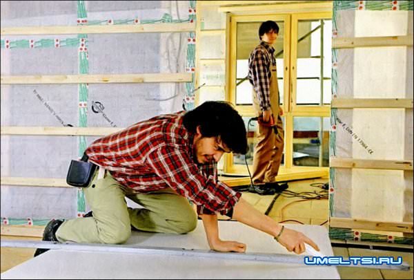 выровнять стены, потолок и пол