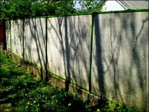 Заборы и изгороди на даче
