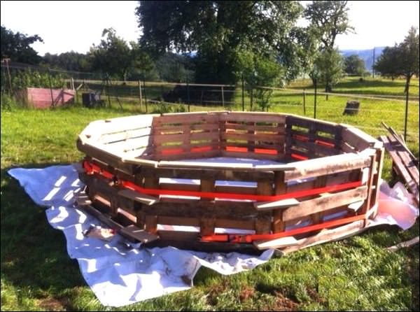 Бассейн из поддонов своими руками