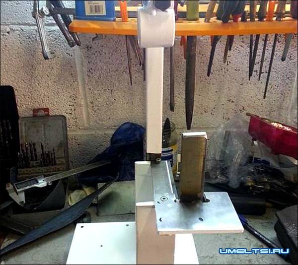 Устанавливаем колесо Устанавливаем колесо