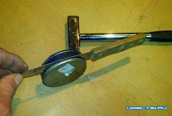 Магнитный угольник сварщика-ход работ Магнитный угольник сварщика-ход работ