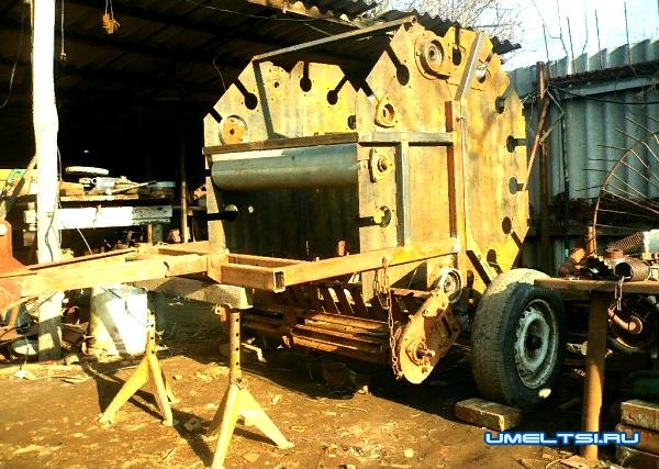 рулоннный подборщик сена