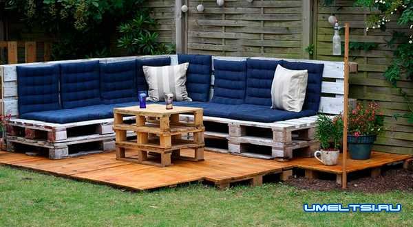 Уголок отдыха: садовая мебель Уголок отдыха: садовая мебель