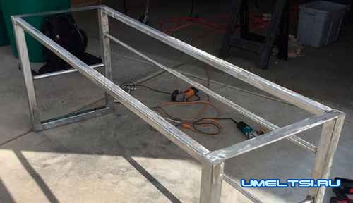 Стол из профильной трубы своими руками