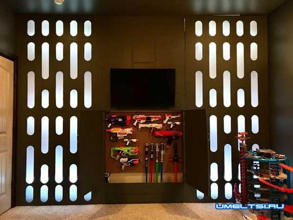 Кровать в виде космического корабля-фото