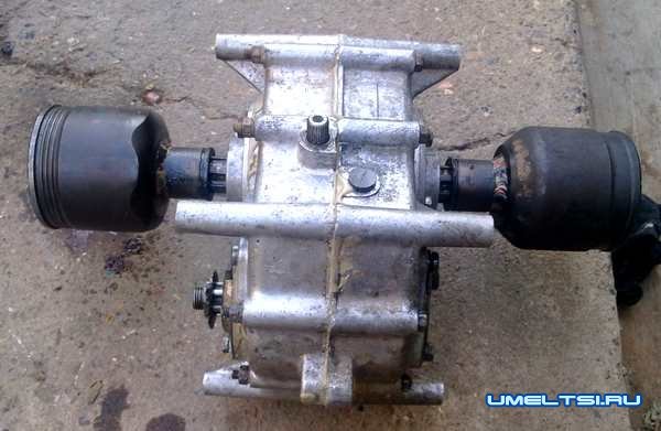 Редуктор и его крепление Редуктор и его крепление