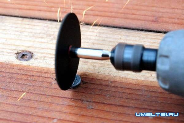 Как выкрутить сорванный винт или шуруп Как выкрутить сорванный винт или шуруп