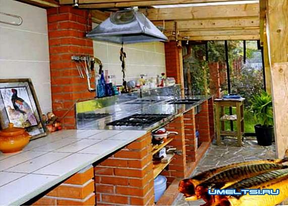 Летняя кухня на даче