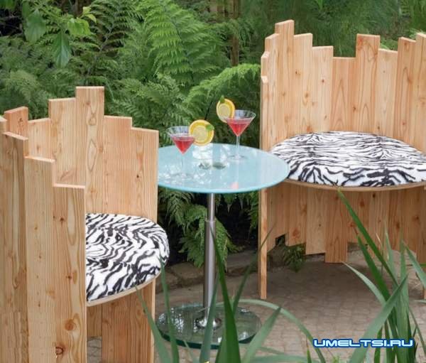 Делаем оригинальные стулья из дерева для сада