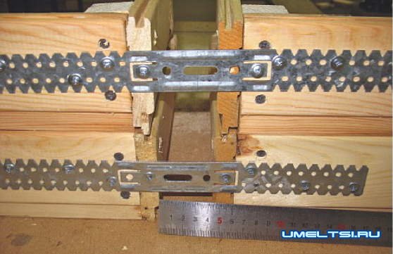 Приспособление для установки дверей Приспособление для установки дверей