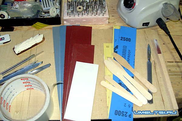 флеш-карта из дерева и кости