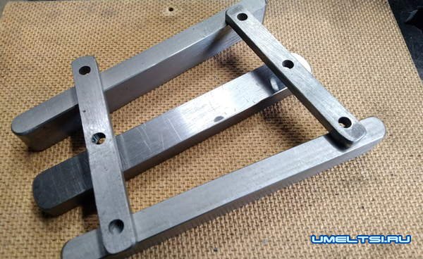 для столярной мастерской: центроискатель для столярной мастерской: центроискатель