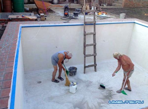 Как построить домашний бассейн