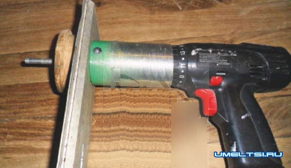 Электрогенератор с приводом от бензопилы