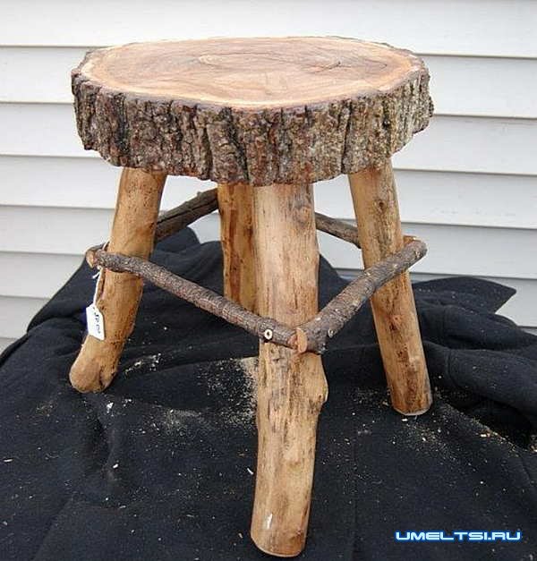 стулья и табуреты из пней