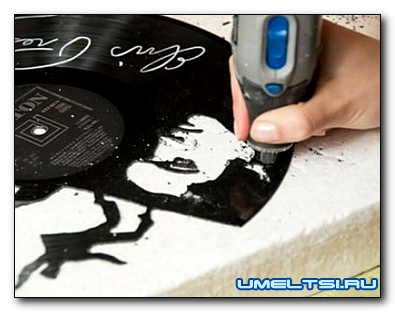 рисунок на виниловой пластинке