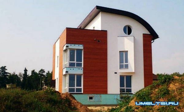 Дом из камня