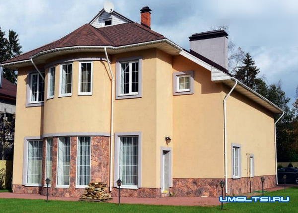 Дом из камня